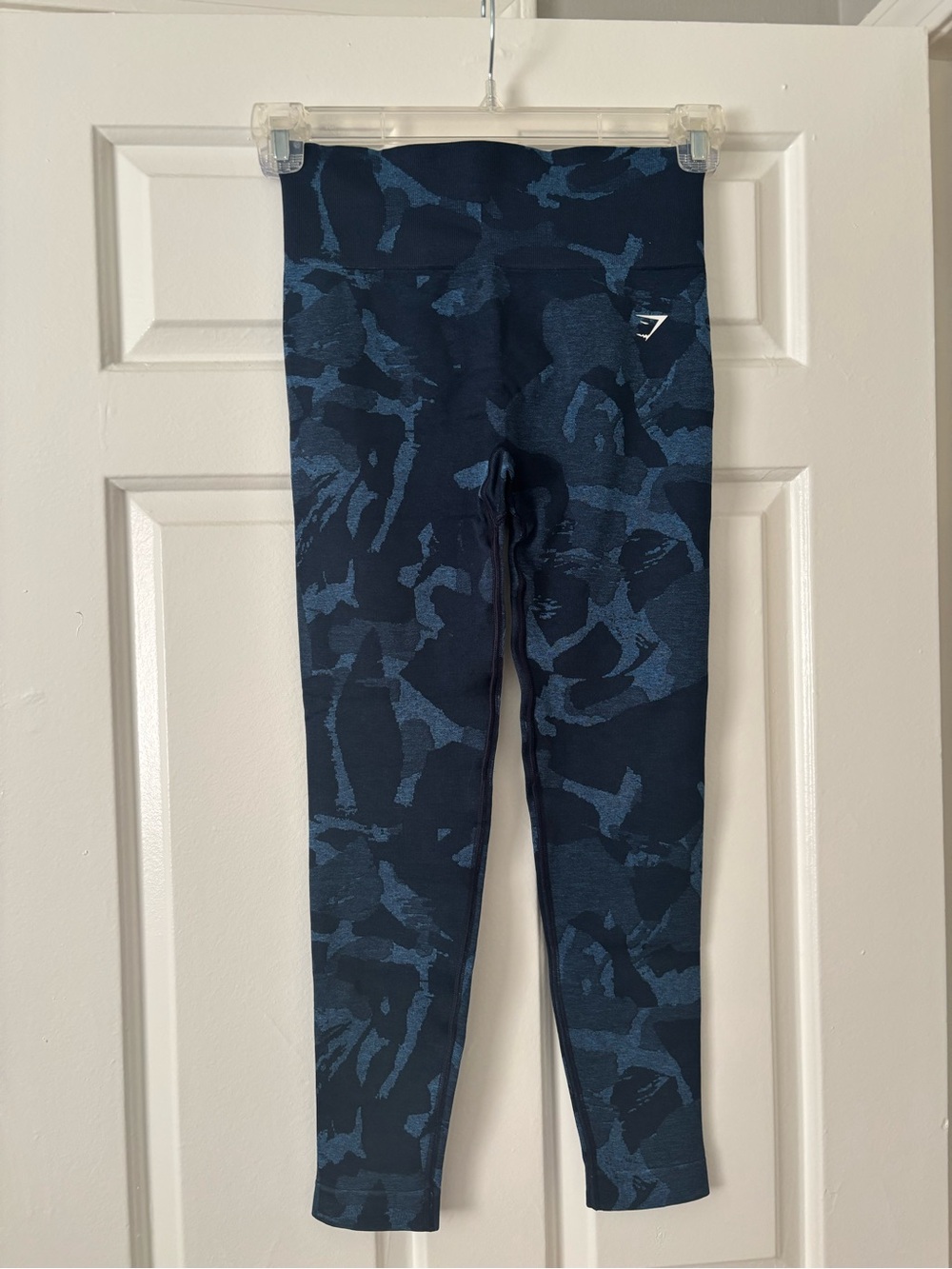 Gymshark Adapt Navy Camo High-Rise Leggings - Size M - NWOT - Picture 3 of 7